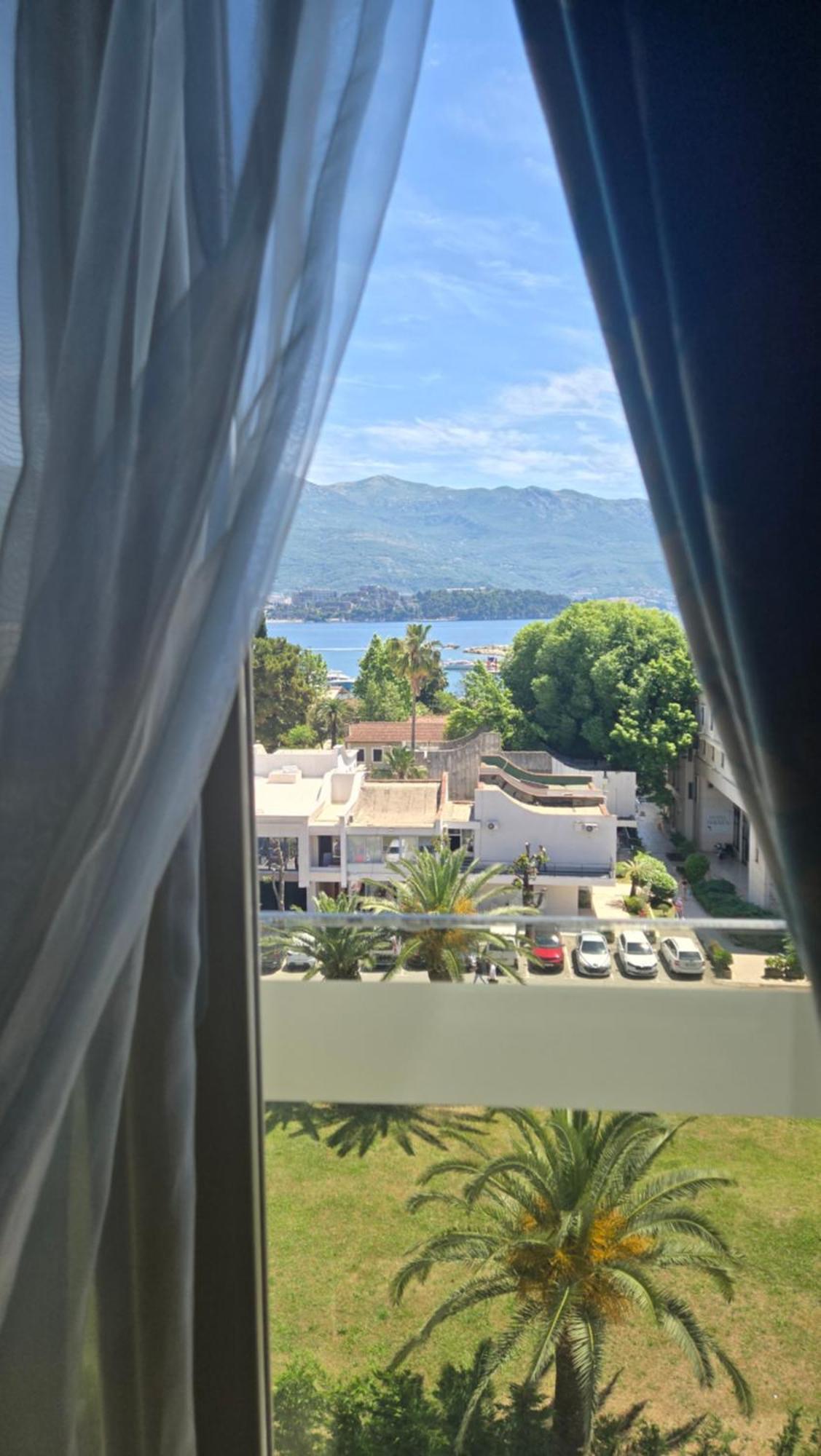 Apartments M Palace Budva Exterior photo